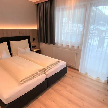 게스트하우스 Garni Binta 이스크글