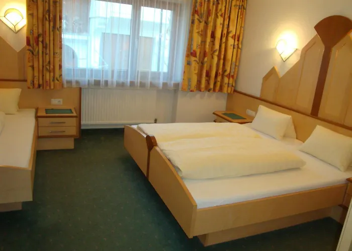 Garni Binta بيت ضيافة 3*