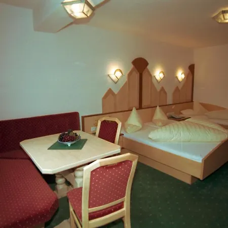 Garni Binta 3* Ischgl