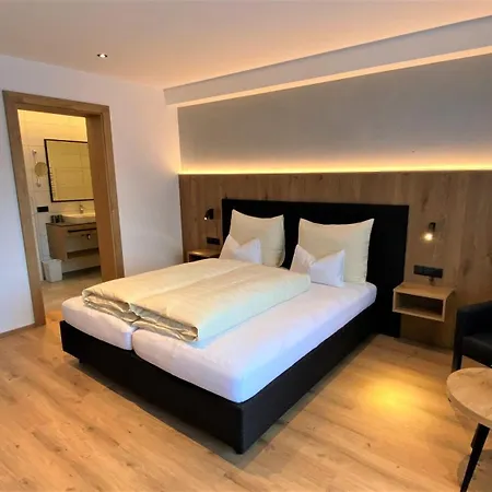 Maison d'hôtes Garni Binta 3*